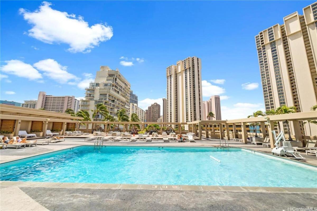 Villa Stunning Ala Moana 1Br W Balcony & Mountain City Views 0626 Honolulu Exterior foto